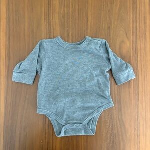 Goumi Gray Long Sleeve Baby Onesie